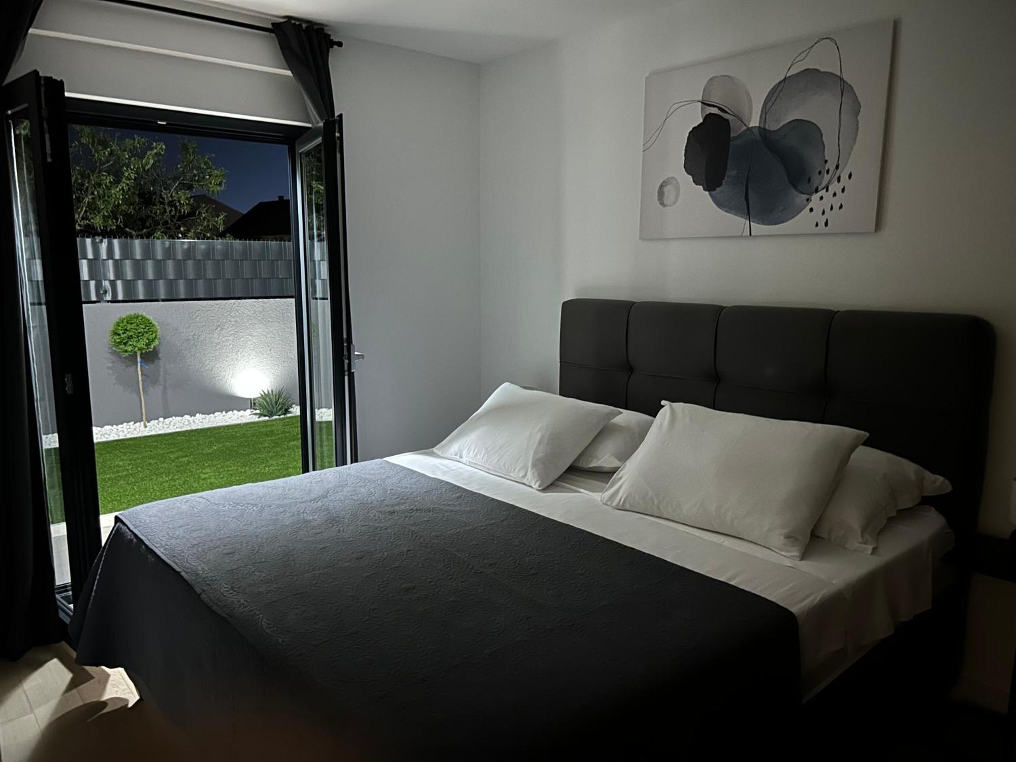 Apartment Oris, Private Parking, Garden Zadar Exterior foto